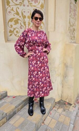 Itališkos viskozės gėlėta suknelė