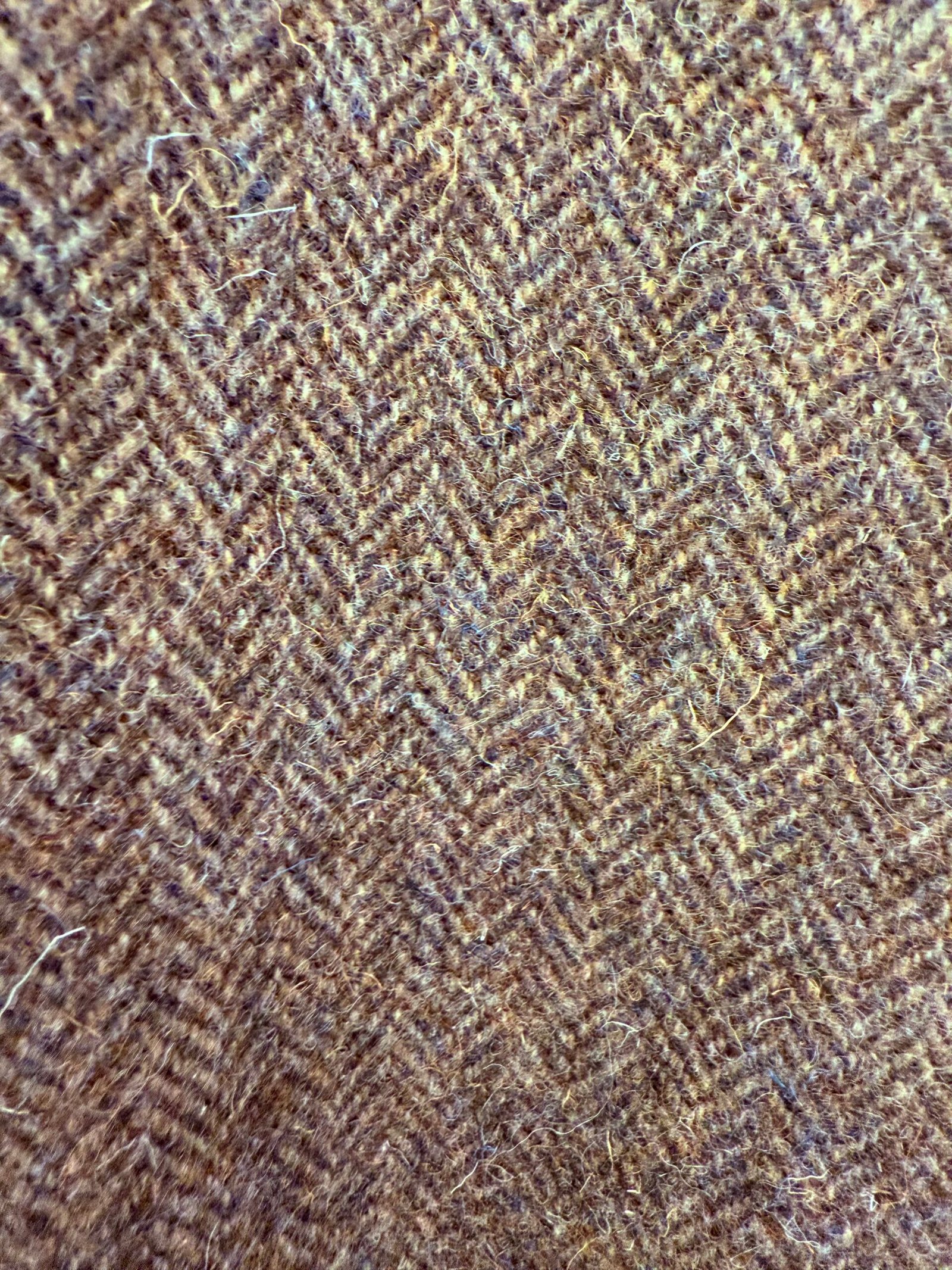 Rudas vilnos puspaltis eglės rašto moterims - Image 3