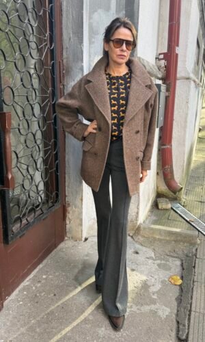 Rudas vilnos puspaltis eglės rašto moterims