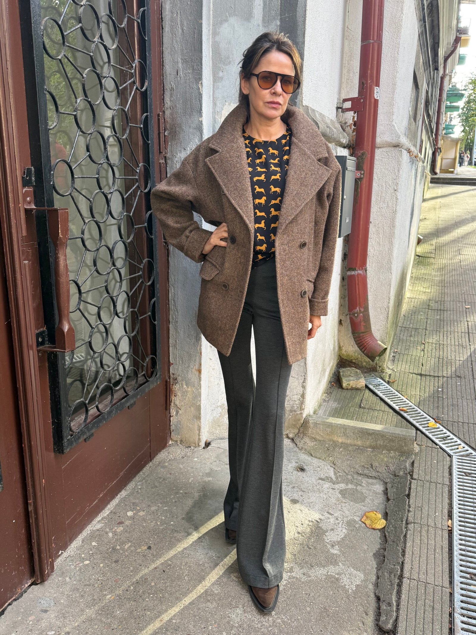 Rudas vilnos puspaltis eglės rašto moterims