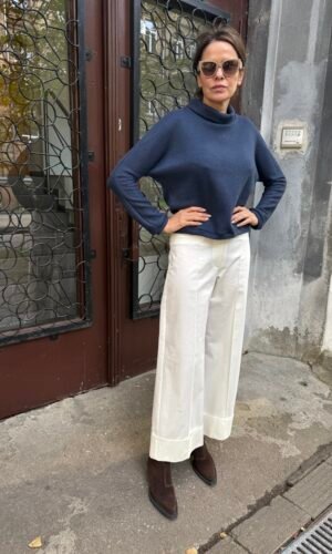 Megztukas su minkšta apykakle