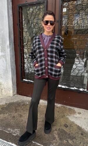 Vilnos užsagstomas megztinis -kardiganas