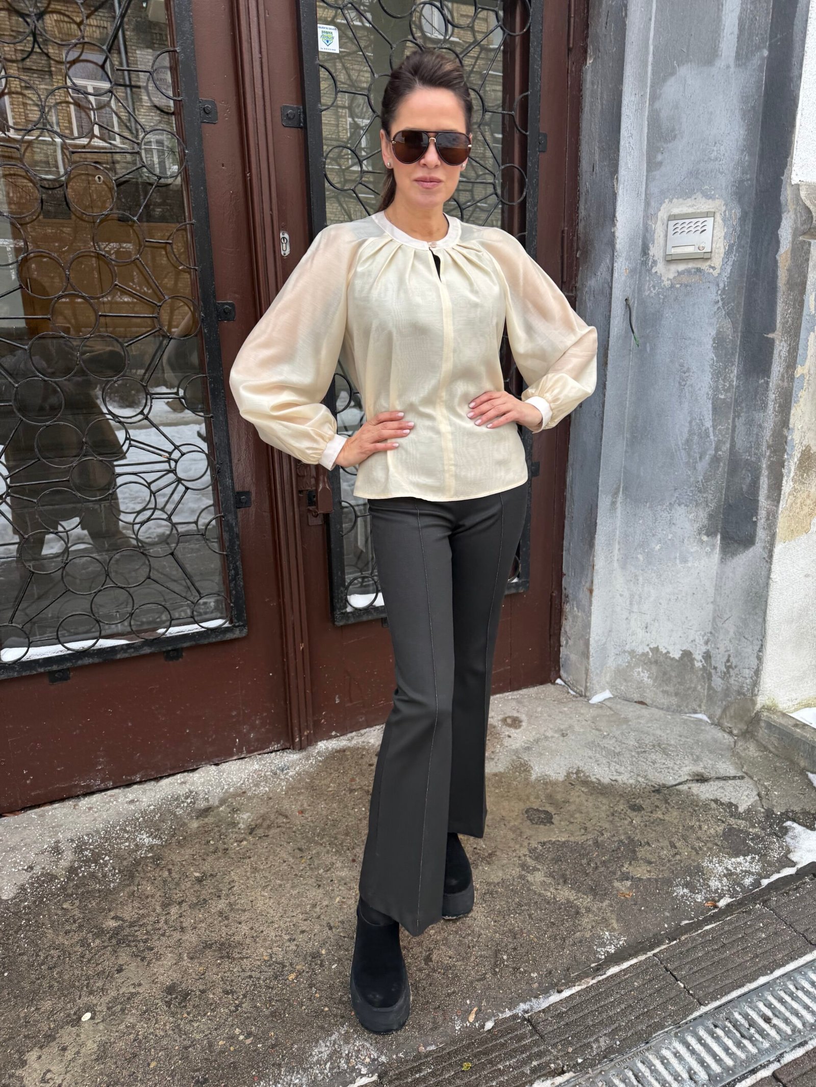 Sendintos juodos spalvos kelnės - džinsai. - Image 5